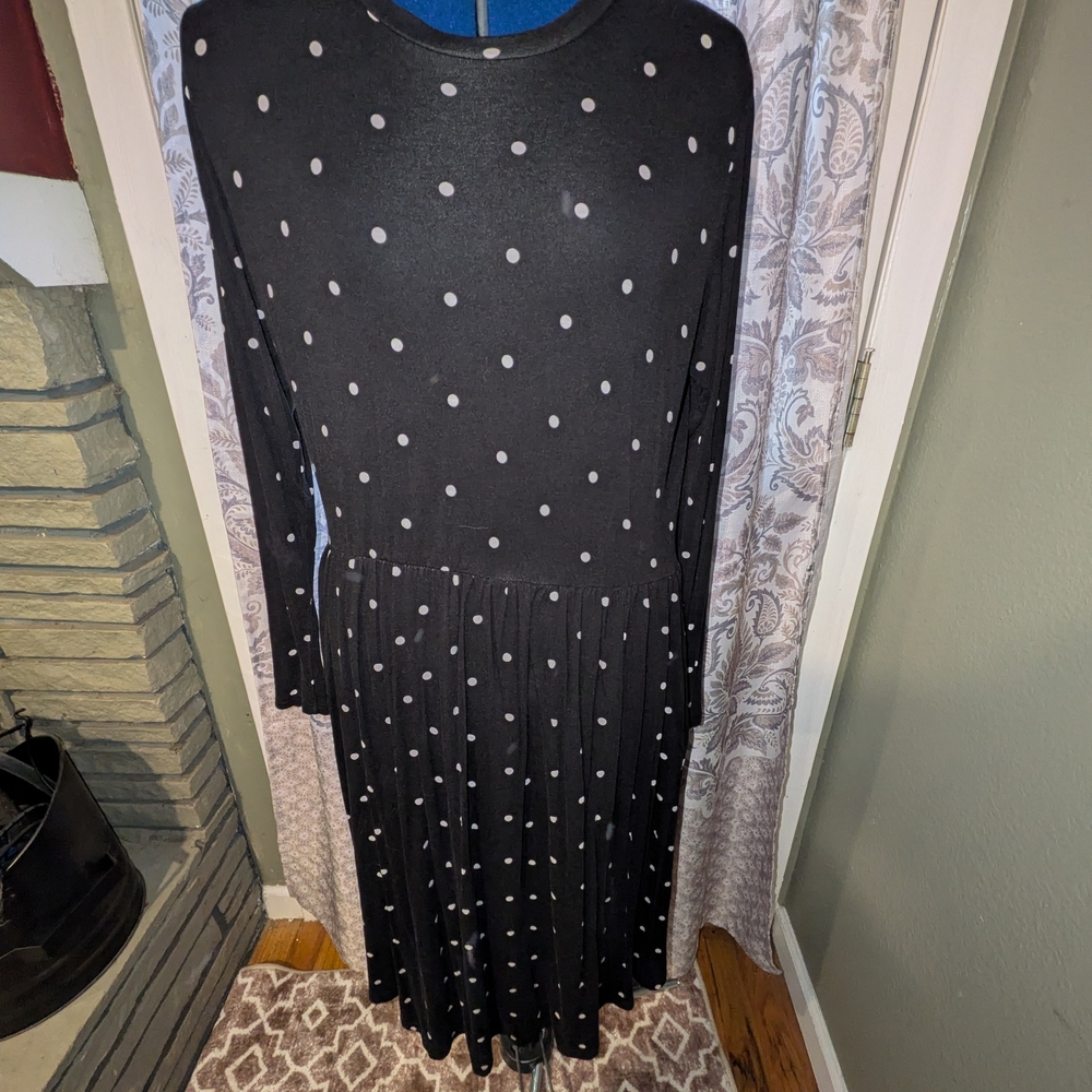 Elegant Black Polka Dot Dress